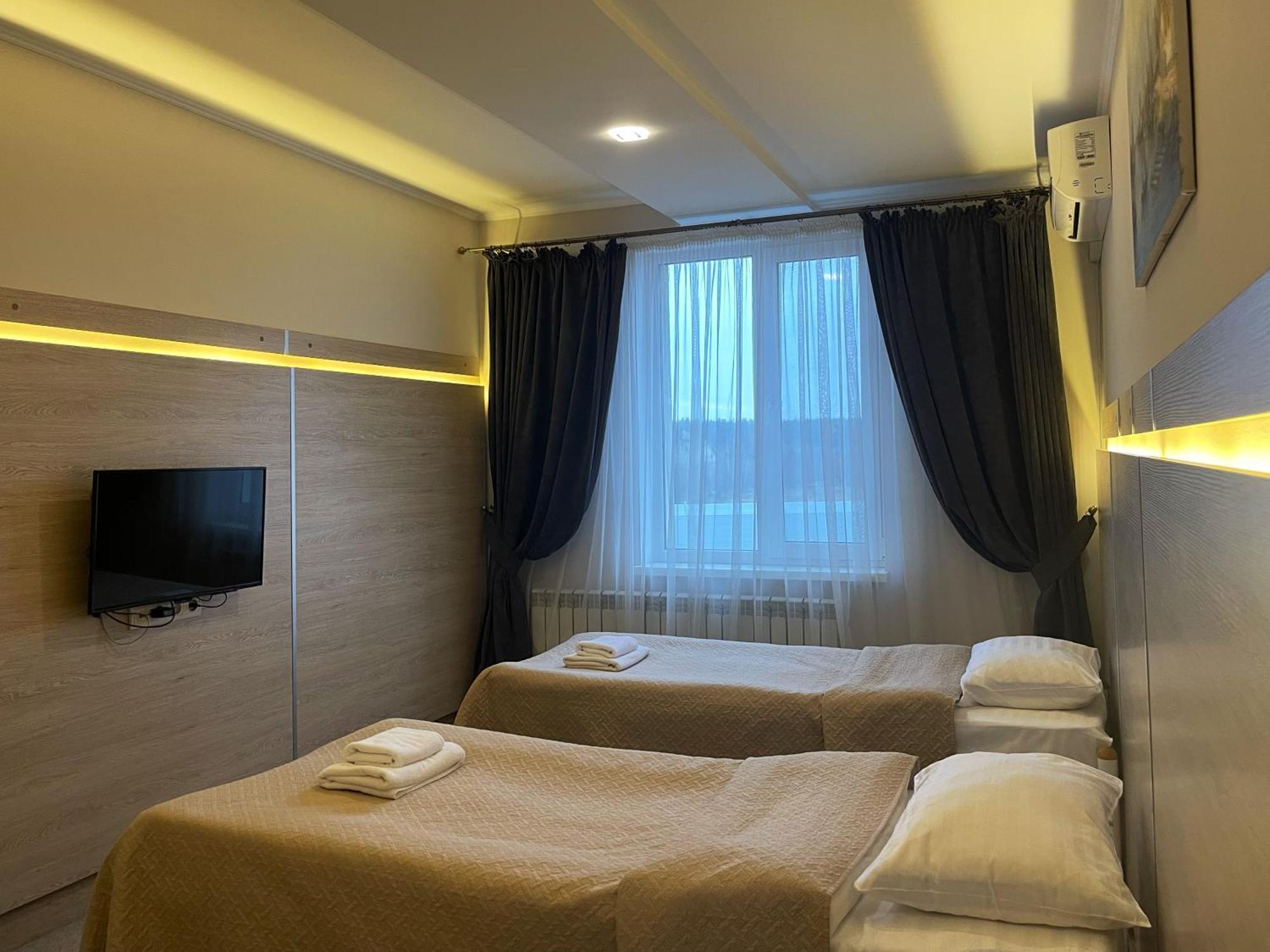 Київські Ночі Hotel Exterior foto