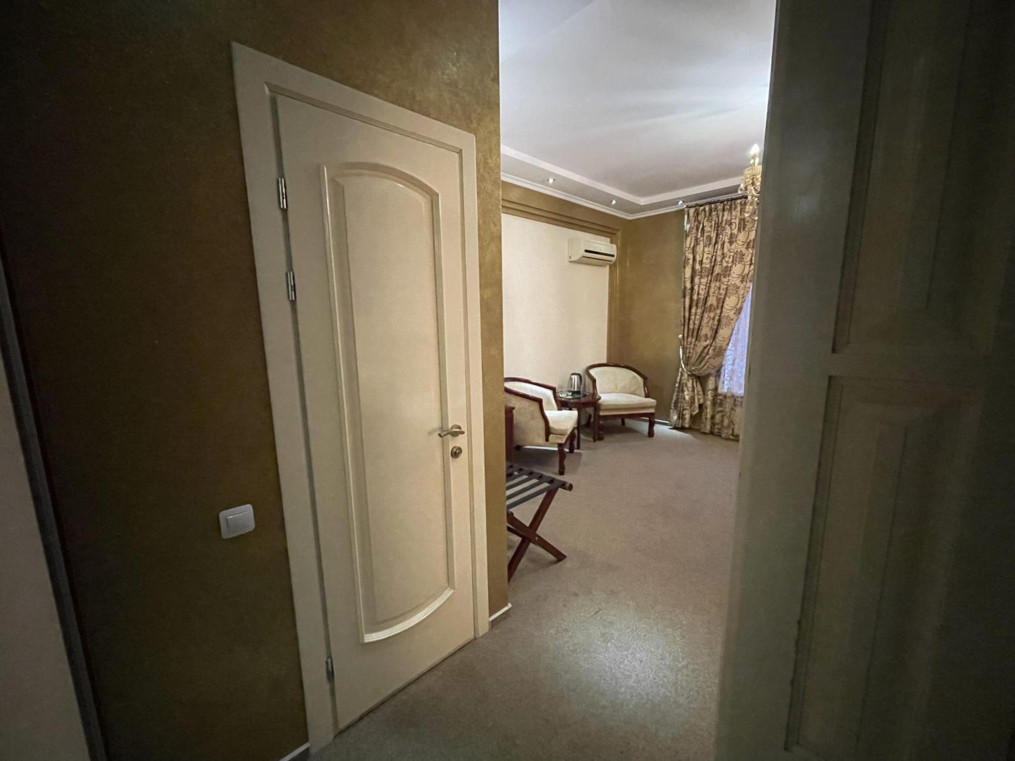 Київські Ночі Hotel Exterior foto