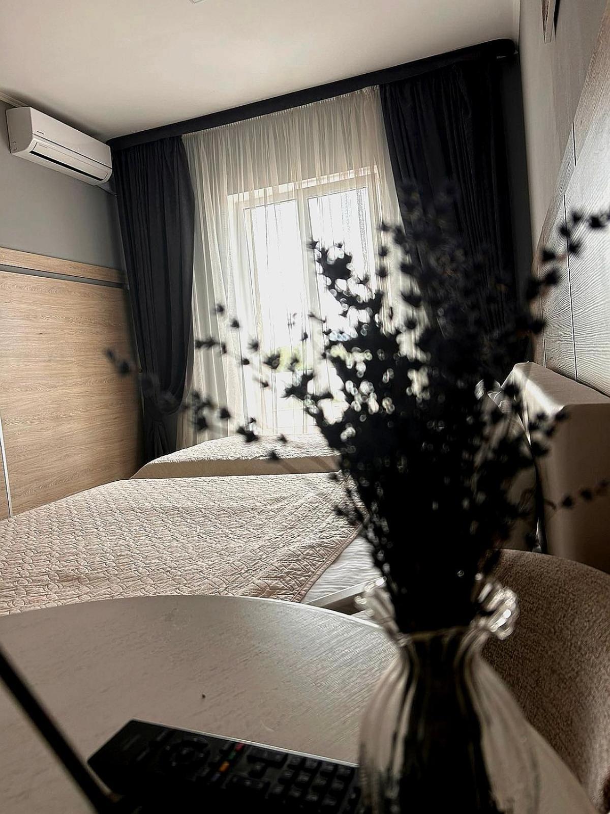 Київські Ночі Hotel Exterior foto